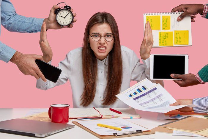 Cómo combatir y reducir el estrés en el trabajo